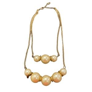 Pearl Gold necklace